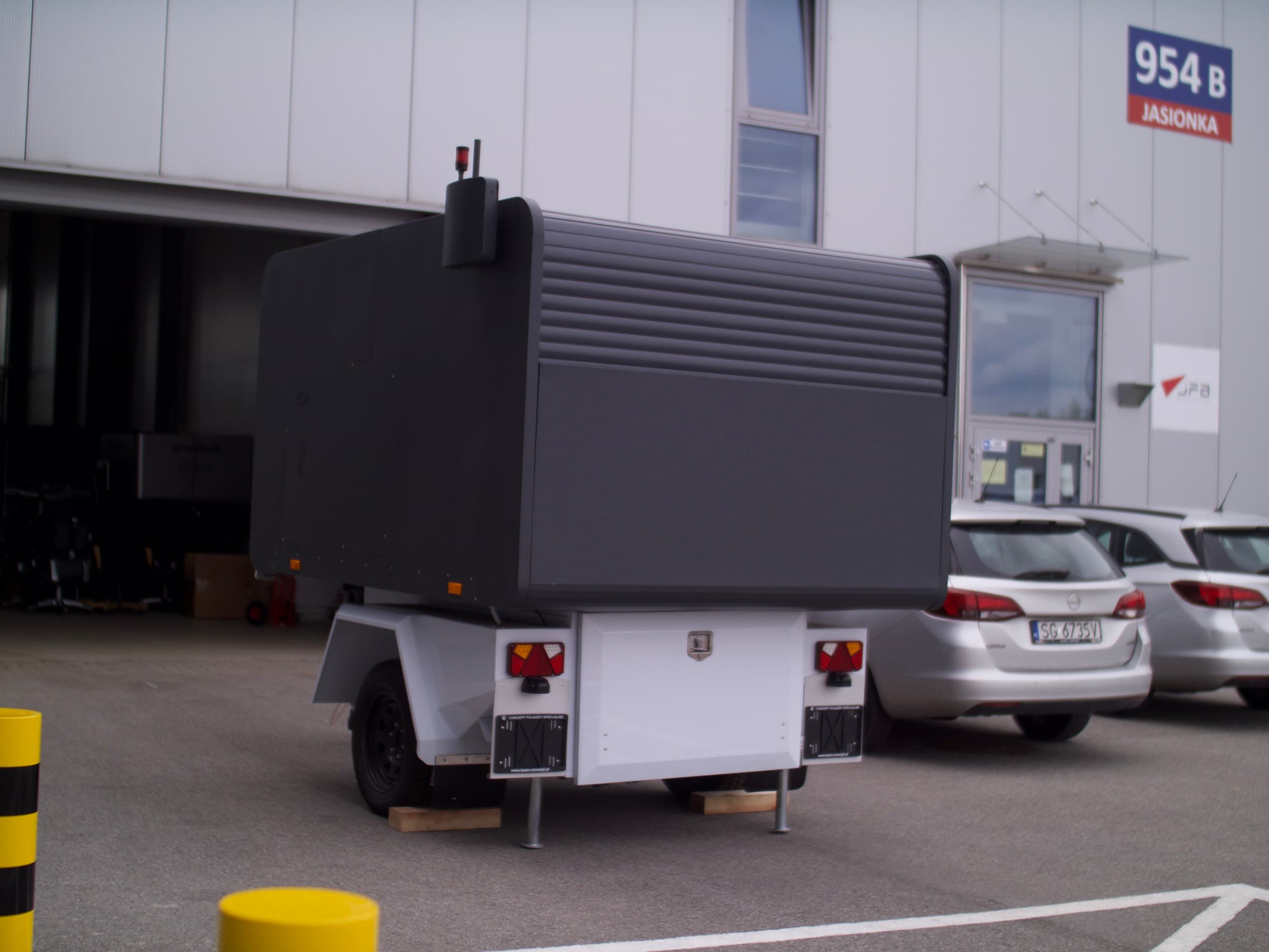 Nomad — trailer-mounted